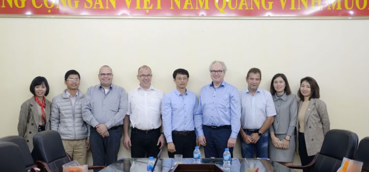 Technikerschule in Vietnam – Vorbereitung der ersten Abschlussprüfung