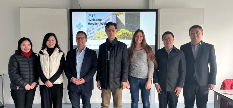 Brücken entstehen in der Berufsbildung: Delegation aus China zu Gast Brücken entstehen in der Berufsbildung: Delegation aus China zu Gast